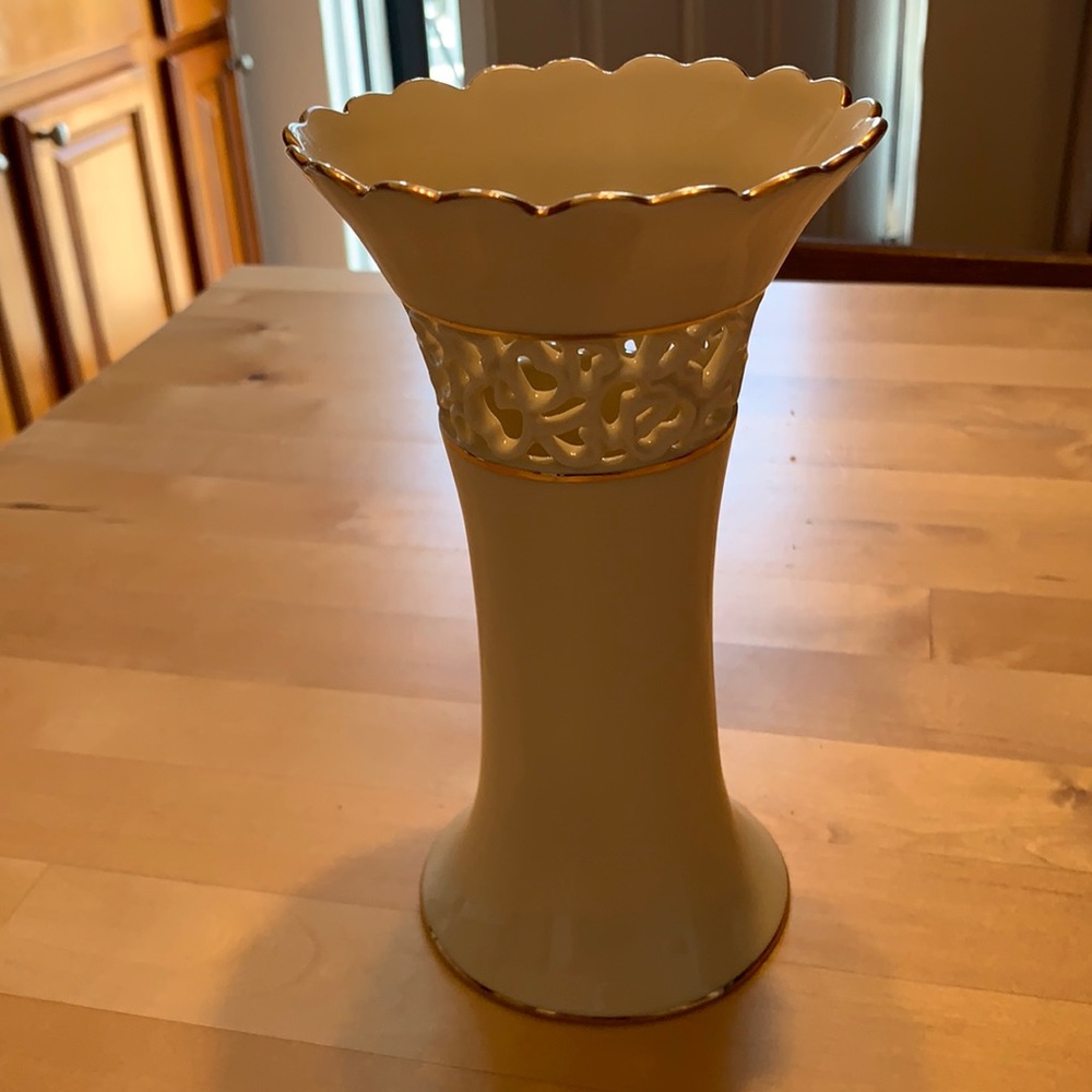 Lenox Vase perfect gift
